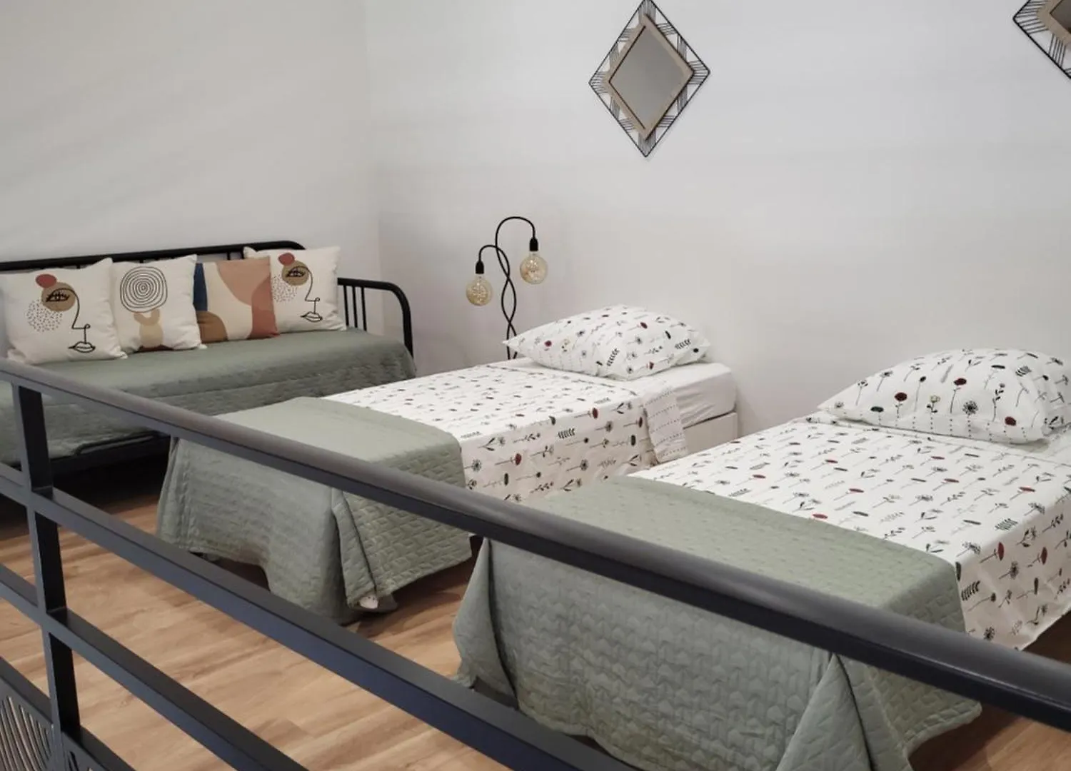 Holiday home Pissenlit Une Prairie En Provence Arles